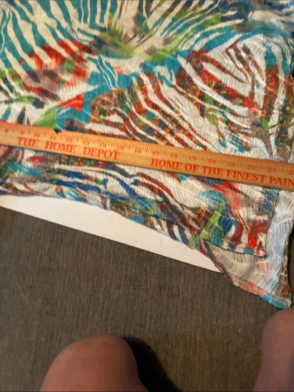 Snoskins Colorful Top Size M Abstract Pattern - Picture 6 of 7